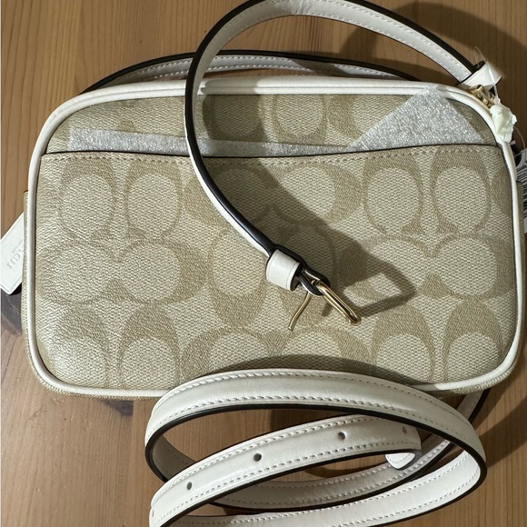 🥰 Coach Mini Jamie Camera Bag In Signature Canvas With Heart Print - Picture 7 of 9